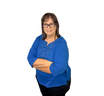 Portrait of Becky Venenga, Residential Broker